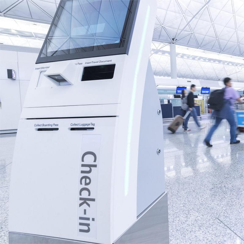 How to use an airport kiosk check in